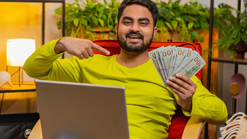 Earning With Canva